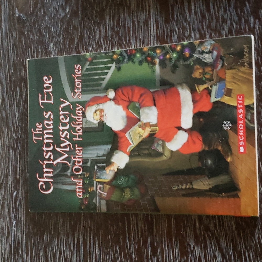 2 Children's Christmas Books with several short stories in each - Picture 3 of 8